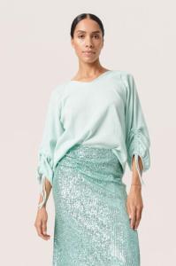 Soaked_in_luxury_Catharina_Blouse_More_of_Me_4