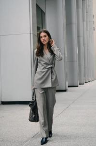 Soaked_in_luxury_Vivica_Blazer_Melange_Suiting_Hilnetta_s_5