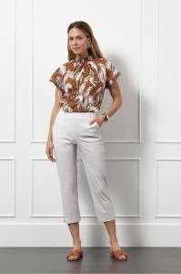 Studio_Anneloes_Anne_Capri__linen_look_trousers_ecru_Latte_Hilnetta_s_1