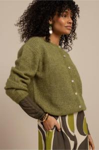 Studio_Anneloes_Bibi_spring_cardigan_dark_lime_Hilnetta_s