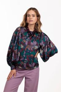 Studio_Anneloes_Blake_satin_mandala_blouse_darkblue_darkgreen_More_of_Me_3