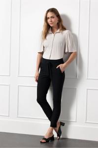 Studio_Anneloes_Essentials_Startup_summer_trousers_back_Hilnetta_s_1