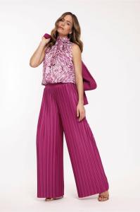 Studio_Anneloes_Frankie_plisse_trousers_raspberry_More_of_Me_3