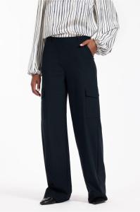 Studio_Anneloes_Lexie_cargo_trousers_dark_blue_Hilnetta_s_4