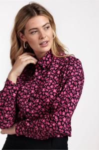 Studio_Anneloes_Lotte_bow_fleur_blouse_black_pink_More_of_Me_1