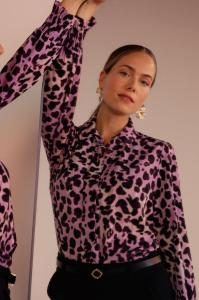 Studio_Anneloes_Louisa_viscose_animal_blouse_lila_black_Hilnetta_s_1