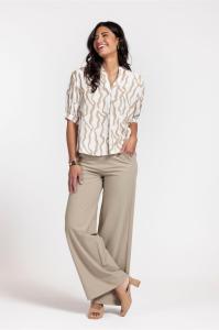 Studio_Anneloes_Luz_rib_trousers_clay_More_of_Me_3