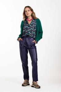 Studio_Anneloes_Mita_faux_leather_trousers_deep_purple_More_of_Me_4