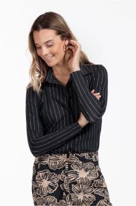 Studio_Anneloes_Poppy_pinstripe_shirt_black_latte_Hilnetta_s_2