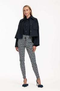 Studio_Anneloes_Stairdown_leopard_trousers_blue_kit_Hilnetta_s_3