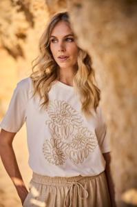 Tramontana_Embroidered_Artwork_T_Shirt_Hilnetta_s_3
