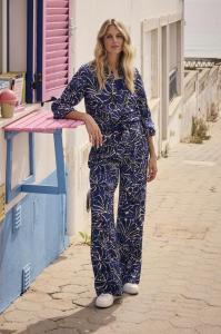 Tramontana_Trousers_ink_bloom_print_ink_Hilnetta_s